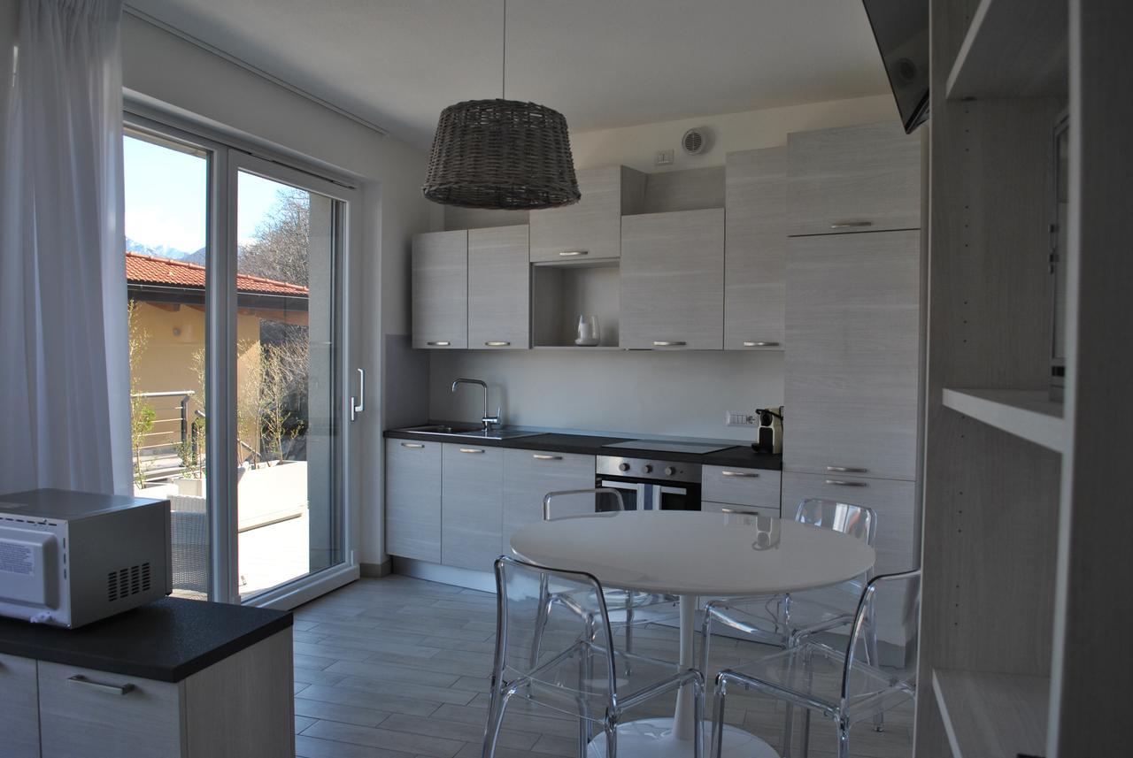 Baia Blu - Luxury Apartments With Pool Cremia Exteriör bild
